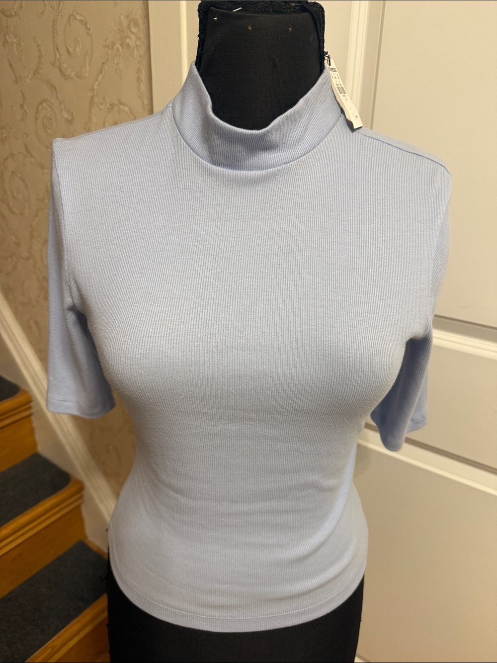 NWT Light Blue Mock Neck Short Sleeve Top. Size M